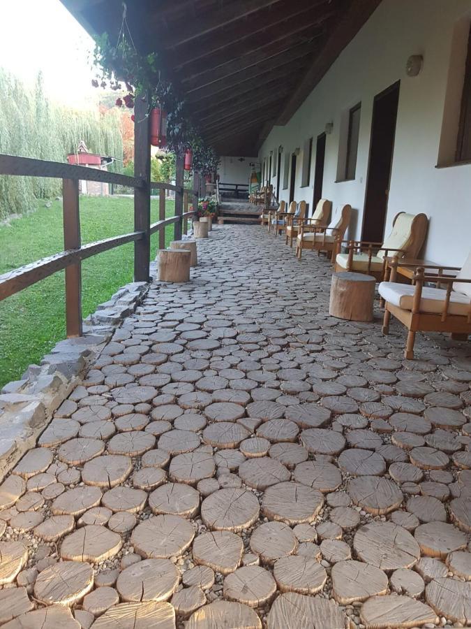 Vila Sura Razoare Сигишоара Экстерьер фото